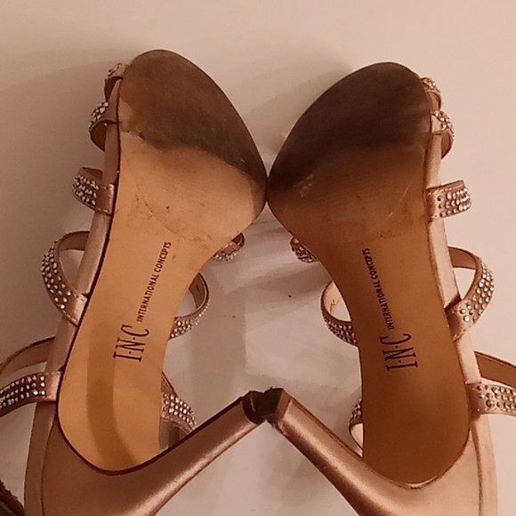 I-N-C International Concepts Cocktail Sz 7 1/2M Sliver Studs Tan Color SA20 - Picture 4 of 11